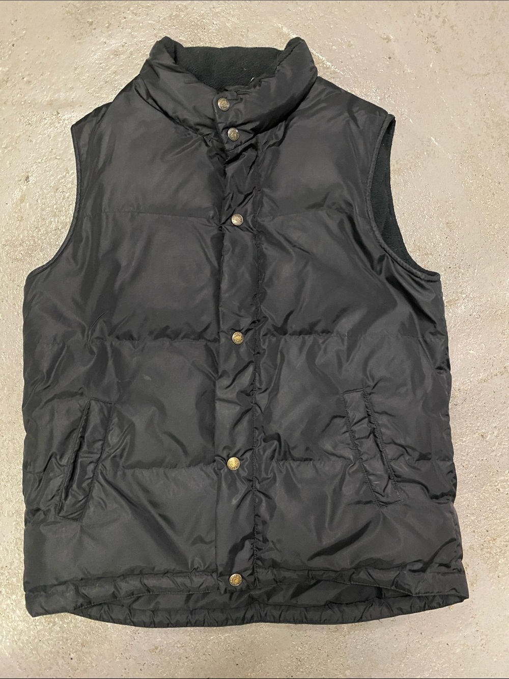 Roots Black Quilted Puffer Vest